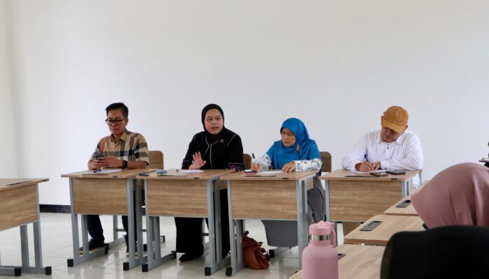 Baru Beres Dibangun, USB SMAN 1 Kutawaringin Amblas, Komisi V DPRD Jabar: Vendor Harus Tanggung Jawab!