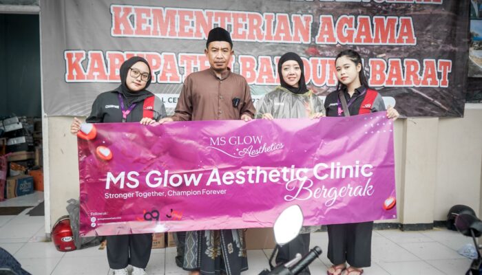 J99 Corp Salurkan Bantuan Kemanusiaan untuk Korban Banjir Bandang dan Longsor di Bandung Barat