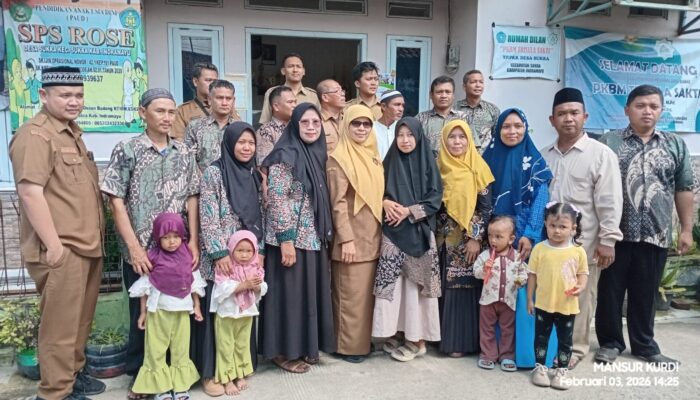 Sasar PKBM di Sukra, Kabid PNF & PAUD Indramayu Pantau Langsung Proses Verifikasi Data