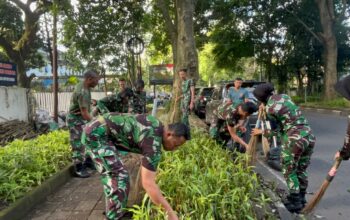 Lanal Bandung Masifkan Gerakan Bersih Lingkungan Kantor