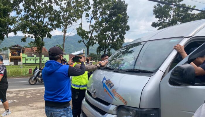 Mudik 2026 Lebih Nyaman, Aplikasi Sapawarga Siapkan Pantauan CCTV Jalur Mudik dan Wisata di Jabar