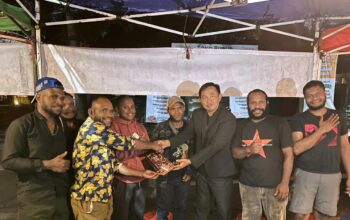 Bangun Komunikasi Harmonis, Polda Jabar Rangkul Mahasiswa Papua Lewat Turnamen Futsal IMASEPA Cup III