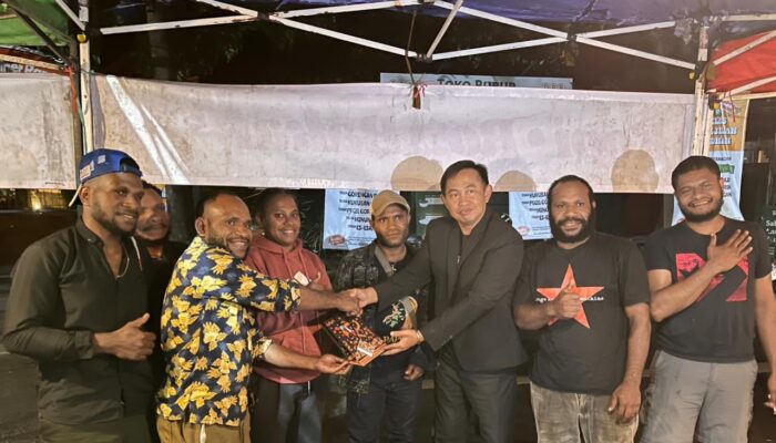 Bangun Komunikasi Harmonis, Polda Jabar Rangkul Mahasiswa Papua Lewat Turnamen Futsal IMASEPA Cup III