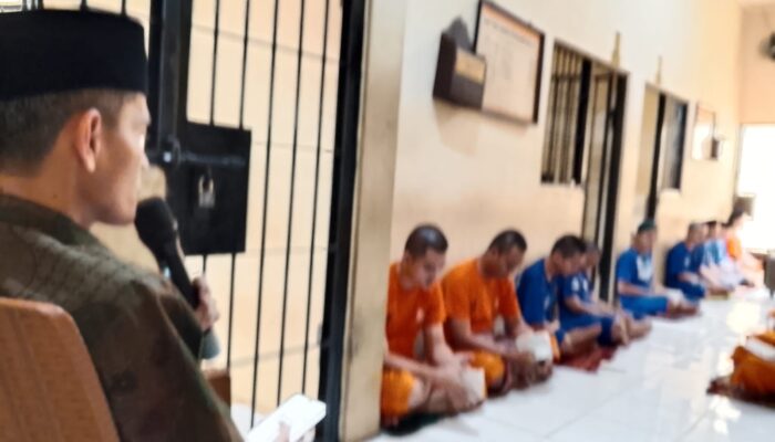 Ramadhan di Rutan Mapolres Tasikmalaya: Dari Tadarus Hingga Isak Tangis Penyesalan Tahanan
