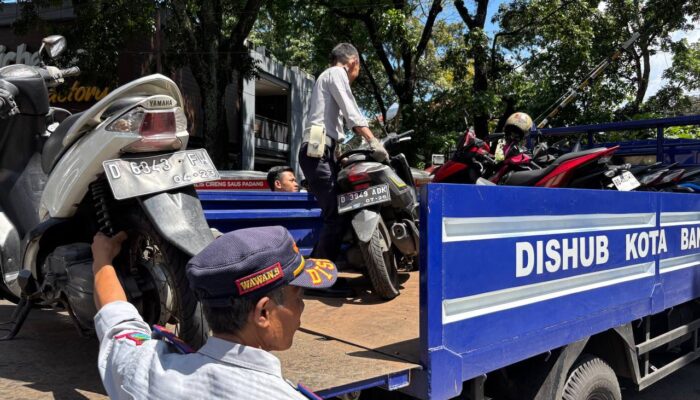 Dishub Kota Bandung Perketat Pengawasan Parkir Liar