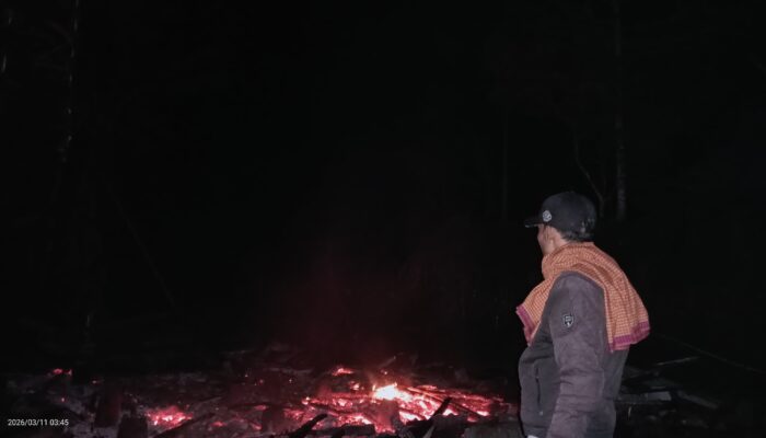 Rindu Berujung Pilu, Menghitung Hari Hendak Pulang dari Jambi, Rumah Panggung Dede Ludes Jadi Abu