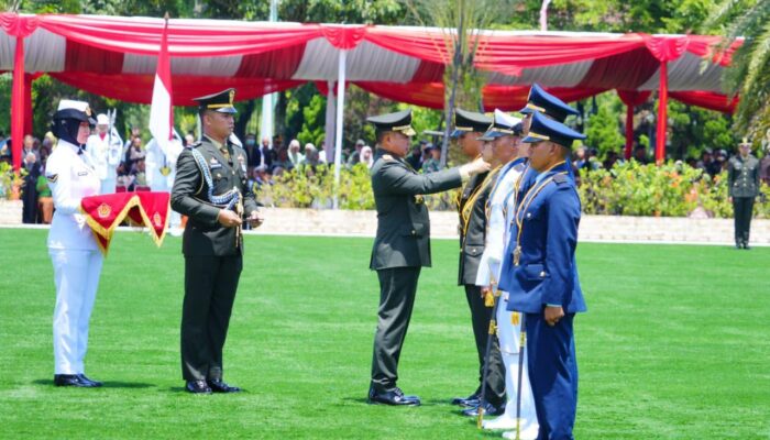 Hadiri Upacara Praspa di Cilangkap, Dankodiklatad Simbolkan Dukungan Regenerasi Kepemimpinan TNI
