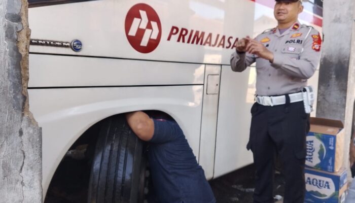 Jelang Mudik 2026, Polres dan Dishub Tasikmalaya Ramp Check Kendaraan di Terminal Singaparna