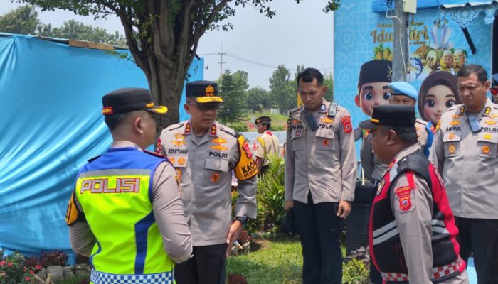 Kapolda Jabar Irjen Pol Rudi Setiawan Cek Langsung Pos Pengamanan Rest Area KM 130 A Tol Cipali