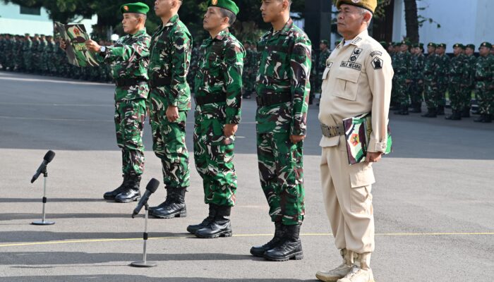 Kodiklatad Gelar Upacara Bendera 17-an, Fokus pada Disiplin dan Evaluasi Program Kerja