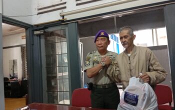 Momen Haru di Markas Baret Ungu: Saat Tunas Muda Mahawarman Genggam Erat Tangan Para Veteran