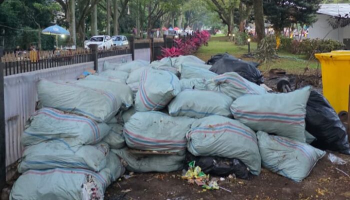 Sampah di Kawasan Monju Menumpuk, DLH Kota Bandung: Itu Bukan Dibiarkan, Tapi Sedang Berproses
