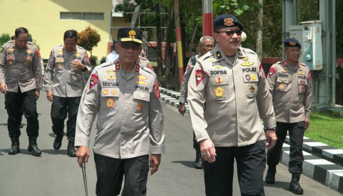 Kunjungi Mako Brimob Jabar, Kapolda Irjen Pol. Rudi Setiawan Pastikan Kesiapan Operasional Personel