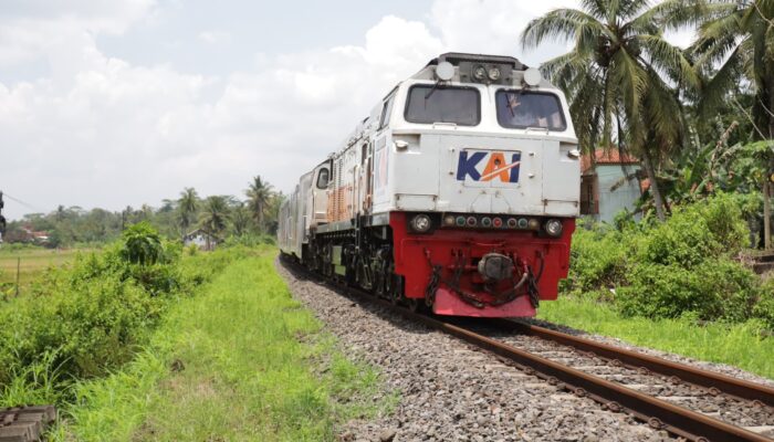 KA Bangunkarta Alami Gangguan di Bumiayu, 5 Kereta Api Jarak Jauh Dialihkan Melalui Daop 2 Bandung