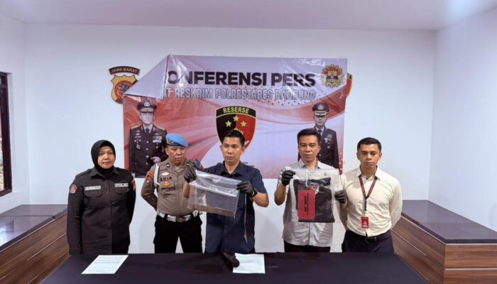 Tim Gabungan Polda Jabar dan Polrestabes Bandung Ungkap Kasus Pembunuhan di Jalan Sandang