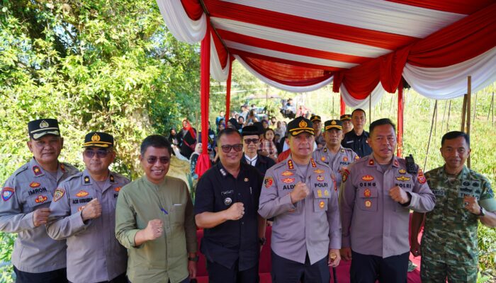 Merawat Marwah Jembatan Belanda, Kapolresta Bandung Sambungkan Kembali Urat Nadi Ekonomi Warga Sadu