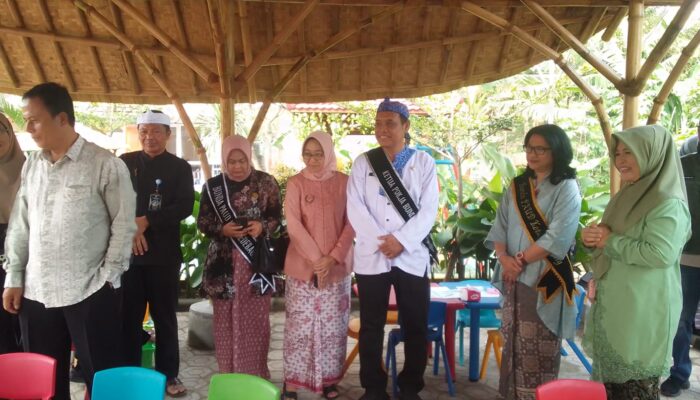 Sambangi TK Al Munar Gedebage, Bunda PAUD Kota Bandung Dorong Penguatan Karakter dan Wajib Belajar 13 Tahun