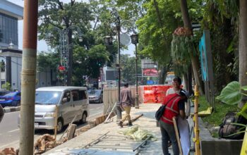 Prioritaskan Keselamatan Pejalan Kaki, Pemkot Bandung Tertibkan Galian Utilitas yang Semrawut