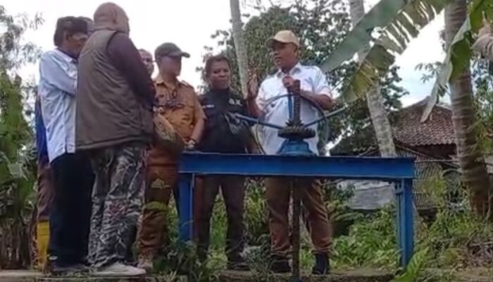 Jerit Petani Tanjungjaya, 16 Tahun tak Dapat Air dari Irigasi Ciramajaya