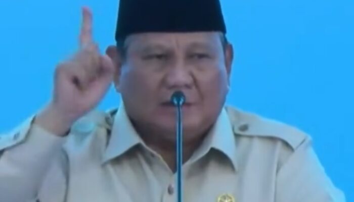 Prabowo “Semprot” Intelektual Pembela Koruptor: “Punya Gelar Tapi Pakai Otak untuk Lindungi Garong!”