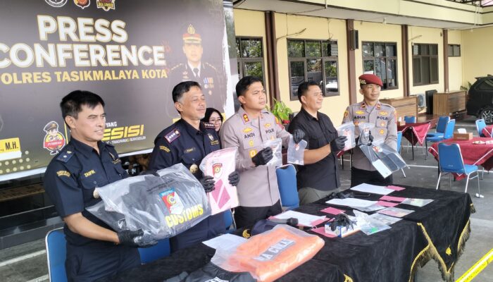 Ngaku-ngaku Petugas Bea Cukai dan Wartawan Buat Peras Korban