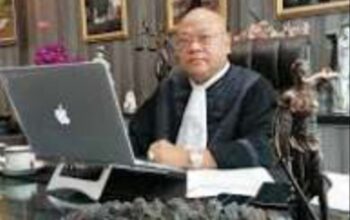 SUKSES! Pengacara Yopi Gunawan Terima Penghargaan Antikorupsi