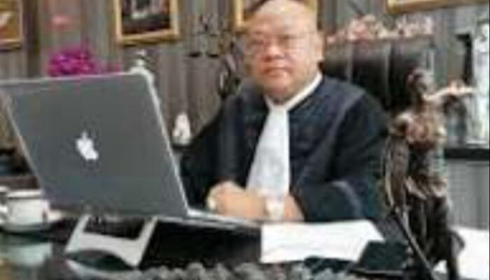 SUKSES! Pengacara Yopi Gunawan Terima Penghargaan Antikorupsi