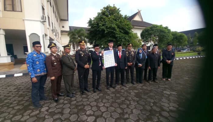 M. Fajar Aldila Pimpin Upacara Hardiknas 2026, Tekankan Pendidikan Bermutu untuk Semua