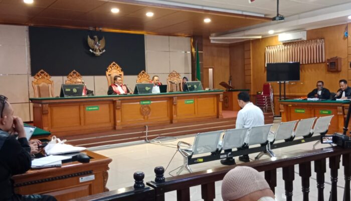 Sambil Menangis, Sarjan Memohon Belas Kasihan Hakim: Anak-anak Menanti Saya Pulang