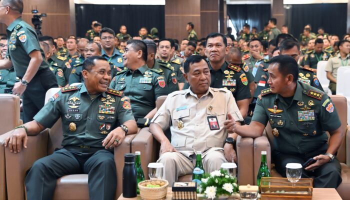 Sinergi Transformasi TNI AD, Dankodiklatad Hadiri Seminar Nasional Seskoad Bersama Kasad