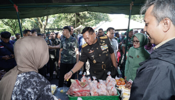 Pangdam III/Siliwangi Buka Bazar UMKM HUT ke-80, Komitmen Hadirkan Solusi Ekonomi Rakyat