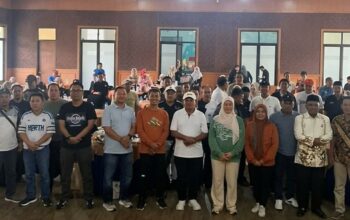 Melepas Dua Putra Terbaik Sumedang: Air Mata dan Dedikasi di Penghujung Masa Bakti