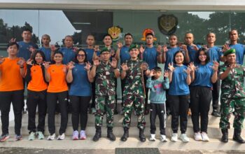 Kazidam III/Siliwangi Lepas Kontingen Karate Kodam III/Siliwangi Menuju Piala Presiden 2026