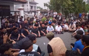 Soroti Kenaikan BBM Non-Subsidi, Mahasiswa dan Pelajar Tasikmalaya Turun ke Jalan