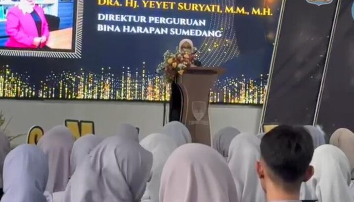 Jadi Tuan Rumah Angkat Sumpah Farmasi Se-Jabar, SMK Bina Harapan Sumedang Lepas 52 Lulusan