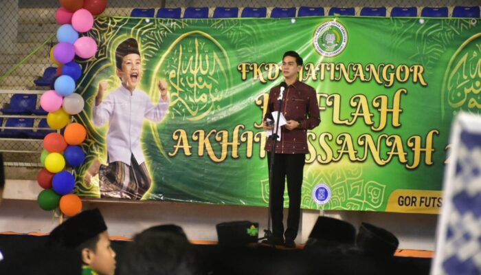 Wabup Fajar: Santri Harus Jadi Generasi Berakhlak, Berprestasi dan Siap Menyongsong Indonesia Emas 2045