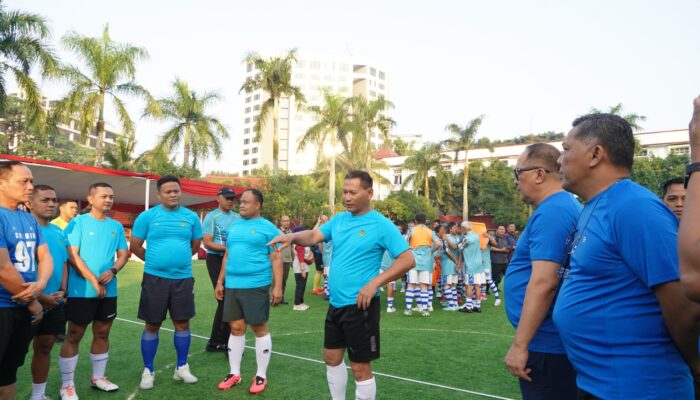 Pangdam Siliwangi dan Kapolda Jabar Gandeng Persib Legend Bertanding Mini Soccer dan Nobar Piala Dunia