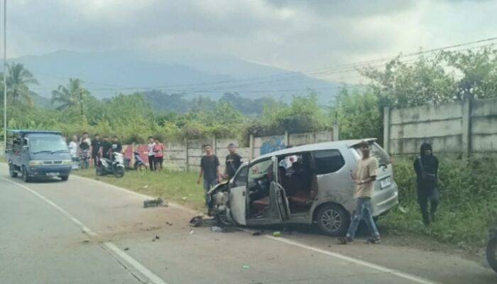 Kecelakaan Maut di Conggeang: Mobil Avanza Keluar Jalur Tol Cisumdawu, Satu Orang Diduga Meninggal Dunia
