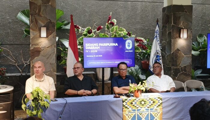 Hadapi Disrupsi Media, Ketua PRSSNI Jabar Tegaskan Masa Depan Radio Bukan Lagi Soal Kuatnya Tower
