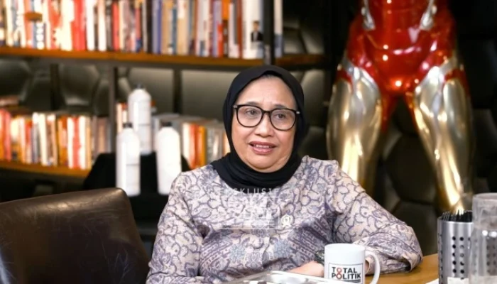 Nanik S. Deyang Mengundurkan Diri: Jantung Pejabat atau Jantung Kebijakan yang Sedang Bermasalah?