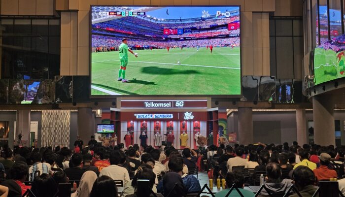 Hingga Final Piala Dunia, Telkomsel Menemani Antusiasme Masyarakat dengan Paket Bola Gembira dan Nonton Bareng di Lebih dari 40 Titik Jabotabek Jabar