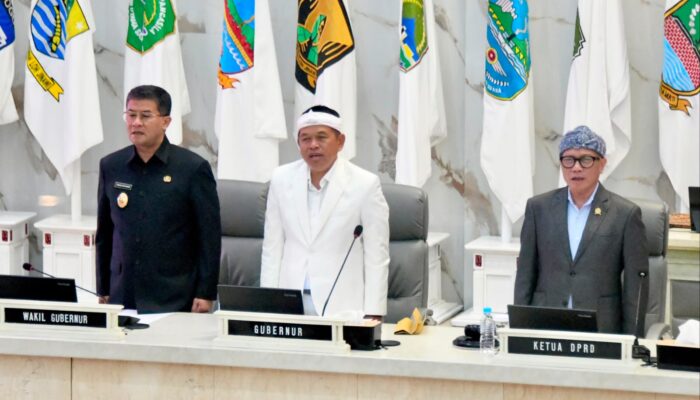 Ranperda P2APBD 2025 Sah Jadi Perda, KDM Sampaikan Apresiasi untuk DPRD Jabar