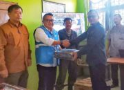 SMKN 1 Sukra Terima Bantuan APS dari PLN NP UP Indramayu