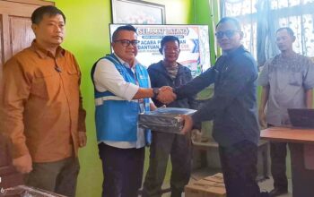 SMKN 1 Sukra Terima Bantuan APS dari PLN NP UP Indramayu