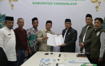 Sinergi dengan BWI, PD Muhammadiyah Kabupaten Tasikmalaya Terima SK Nadzir