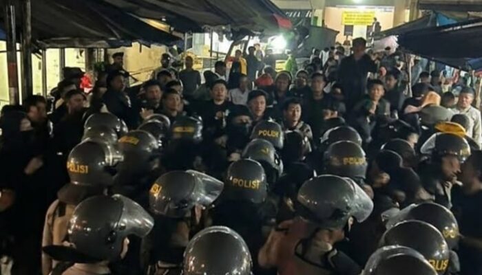 Demi Hindari Korban Jiwa, Aparat Gabungan Tunda Eksekusi Lahan Pasar Cimalaka