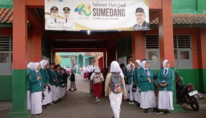 Semaikan Humanisme, Tradisi Unik OSIS SMPN 1 Tanjungsari Sumedang Banjir Pujian Orang Tua Murid