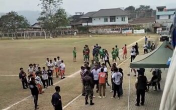 Euforia Juara Berubah Kecewa, Orang Tua dan Pemain Protes Panitia Piala Soeratin U-15 Askab PSSI Sumedang 2026