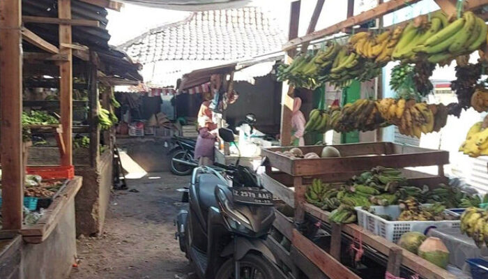 Pasar Parakanmuncang ‘Darurat’ Kumuh, Anggota DPRD Sumedang Desak Pemda Segera Eksekusi Revitalisasi
