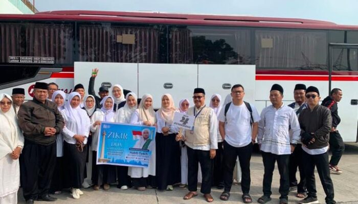 Gunakan 29 Bus, 1.300 ASN Kemenag Sumedang Hadiri Zikir Kebangsaan di Monas